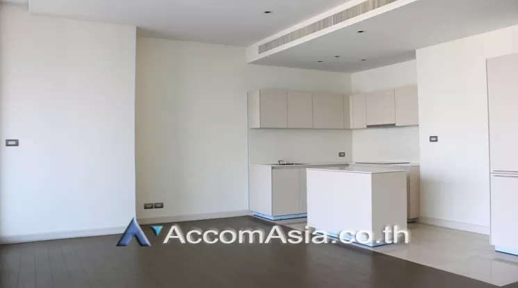 unit 2 Bedrooms  Condominium For Rent & Sale in Ploenchit, Bangkok  near BTS Ratchadamri (AA23118)