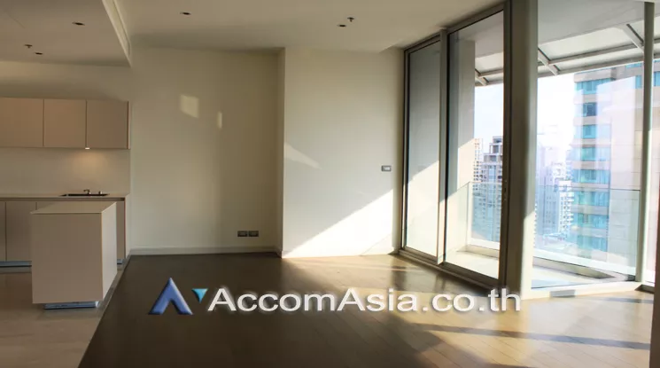 unit 2 Bedrooms  Condominium For Rent & Sale in Ploenchit, Bangkok  near BTS Ratchadamri (AA23119)
