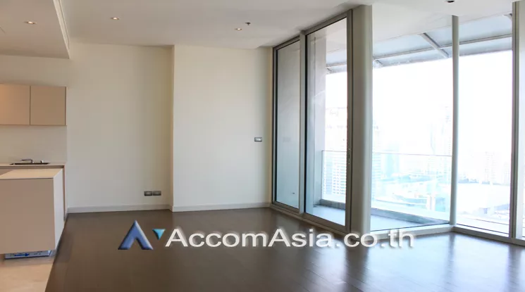 unit 2 Bedrooms  Condominium For Rent & Sale in Ploenchit, Bangkok  near BTS Ratchadamri (AA23120)