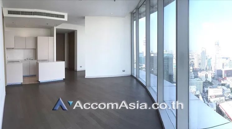  2 Bedrooms  Condominium For Rent & Sale in Ploenchit, Bangkok  near BTS Ratchadamri (AA23121)
