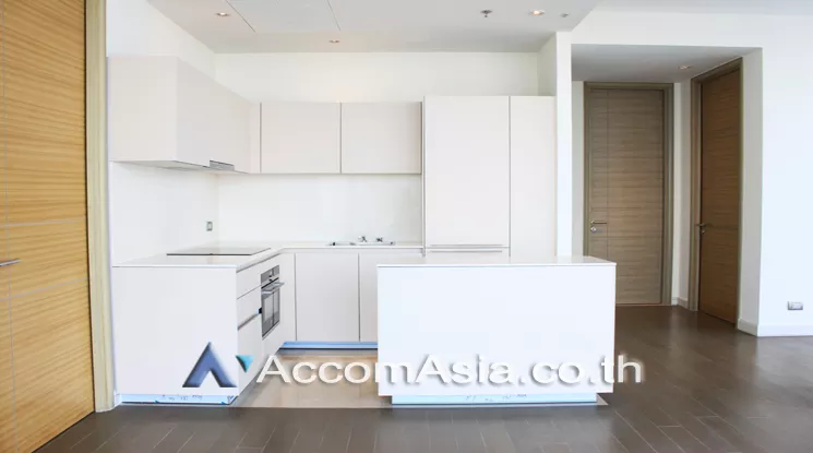 unit 2 Bedrooms  Condominium For Rent & Sale in Ploenchit, Bangkok  near BTS Ratchadamri (AA23121)