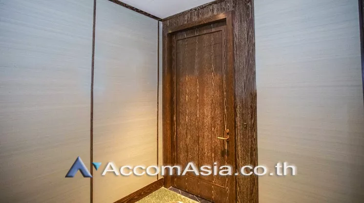 7  2 br Condominium For Sale in Silom ,Bangkok BTS Chong Nonsi at The Ritz Carlton Residences AA23125