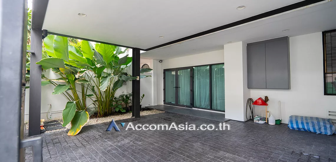 13  2 br Townhouse For Rent in sukhumvit ,Bangkok BTS Thong Lo AA23160