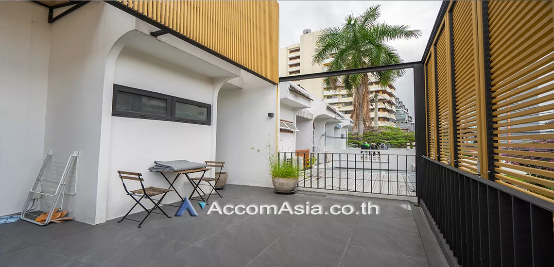 6  2 br Townhouse For Rent in sukhumvit ,Bangkok BTS Thong Lo AA23160