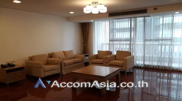 unit 3 Bedrooms  Apartment For Rent in Sukhumvit, Bangkok  near BTS Phrom Phong (AA23172)