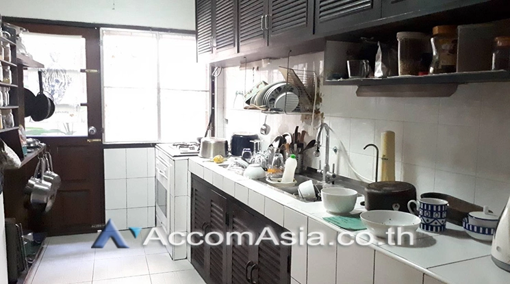 6  3 br House for rent and sale in Sukhumvit ,Bangkok BTS Phrom Phong AA23180