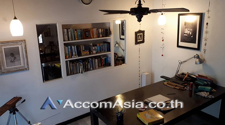 9  3 br House for rent and sale in Sukhumvit ,Bangkok BTS Phrom Phong AA23180