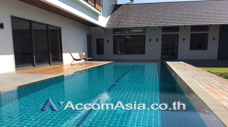  2  4 br House for rent and sale in pattanakarn ,Bangkok BTS On Nut AA23184