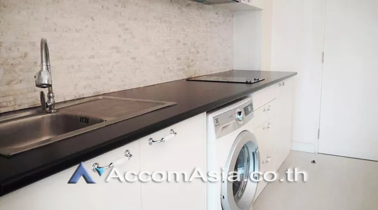 4  1 br Condominium For Rent in Sukhumvit ,Bangkok BTS Ekkamai at D65 AA23188