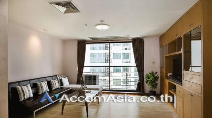 unit 1 Bedroom  Condominium For Rent in Ploenchit, Bangkok  near BTS Ratchadamri (AA23224)