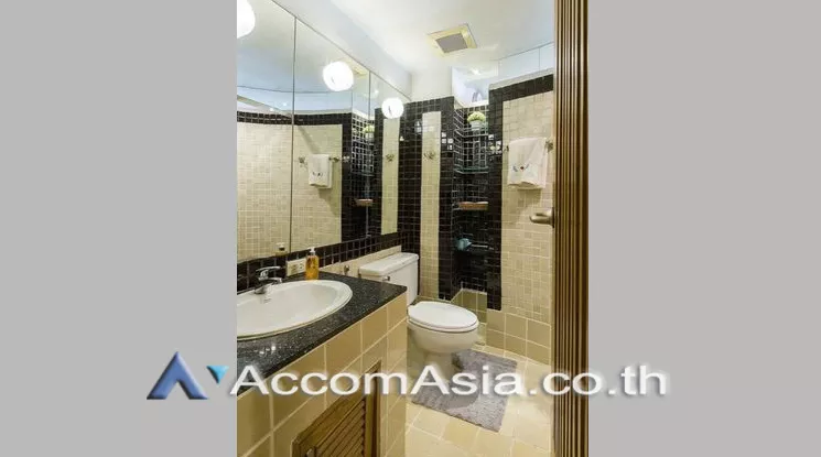 6  1 br Condominium For Rent in Ploenchit ,Bangkok BTS Ratchadamri at Royal Place II AA23224