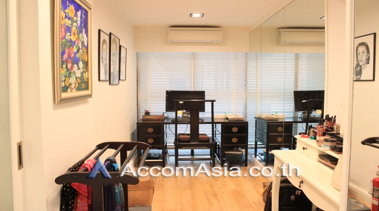 12  3 br Condominium For Rent in Sukhumvit ,Bangkok BTS Phrom Phong at Supalai Place   AA23244