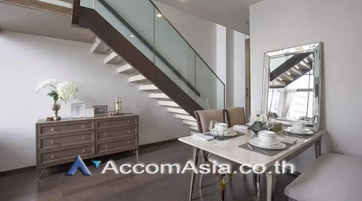 Duplex Condo |  2 Bedrooms  Condominium For Rent in Sukhumvit, Bangkok  near BTS Phrom Phong (AA23286)