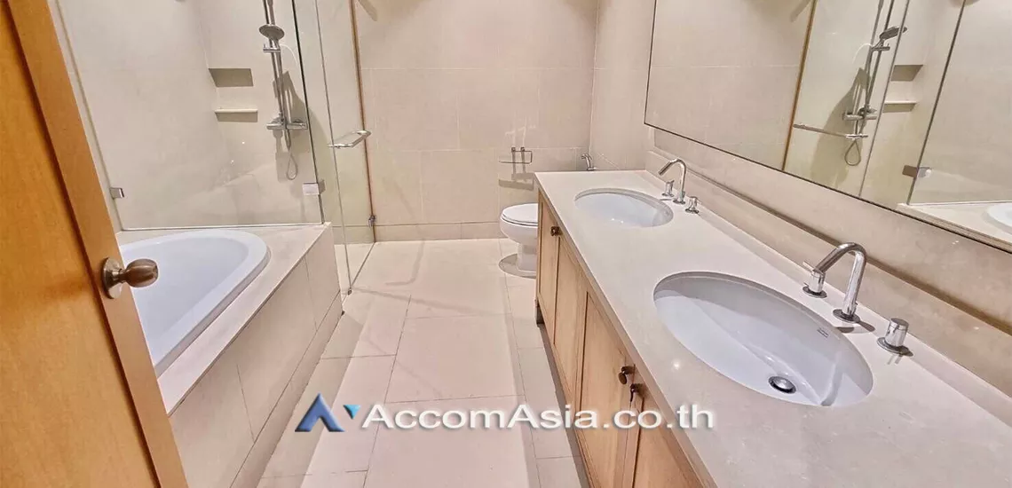 11  1 br Condominium For Rent in Sukhumvit ,Bangkok BTS Phrom Phong at The Emporio Place AA23287