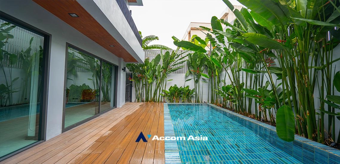 unitFully Furnished, Private Swimming Pool |  4 Bedrooms  House For Rent & Sale in Sukhumvit, Bangkok  near BTS Phrom Phong (AA23289)