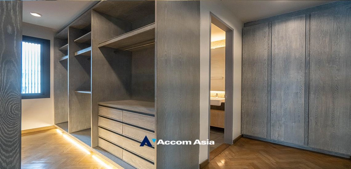 17  4 br House for rent and sale in Sukhumvit ,Bangkok BTS Phrom Phong AA23289