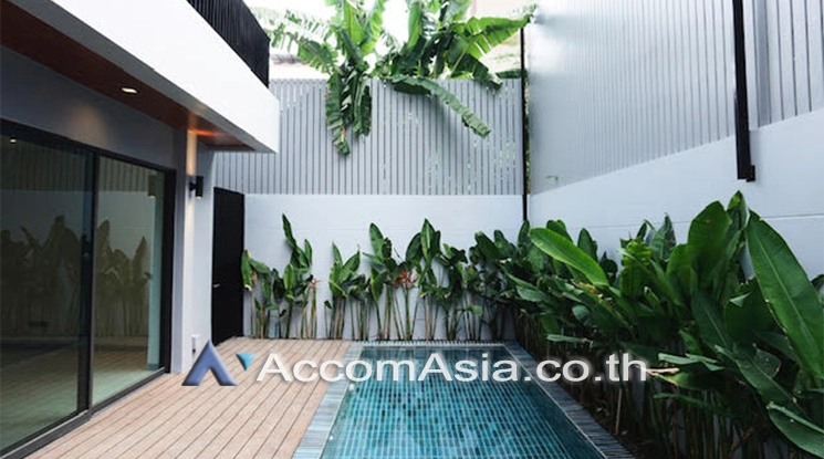  2  4 br House for rent and sale in Sukhumvit ,Bangkok BTS Phrom Phong AA23292