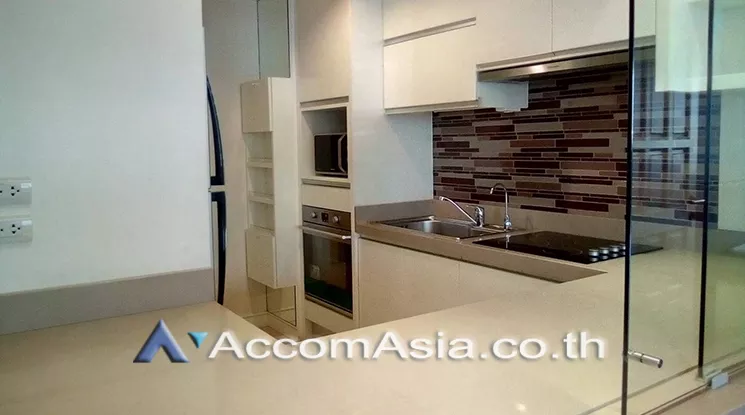 unit 2 Bedrooms  Apartment For Rent in Ploenchit, Bangkok  near BTS Ploenchit (AA23294)
