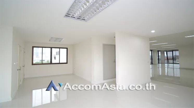 5  Studio Office Space For Rent in Rama 3 ,Bangkok BRT Wat Dan at Mahatun Rama 3 AA23306