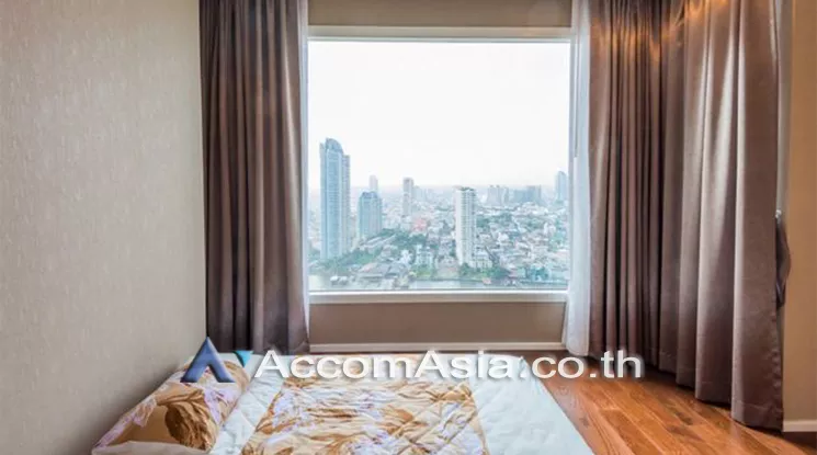  1  2 br Condominium For Rent in Charoenkrung ,Bangkok BTS Saphan Taksin at Menam Residences AA23312