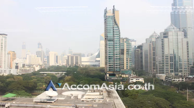 8  Office Space For Rent in Ploenchit ,Bangkok MRT Lumphini at Sindhorn Tower AA23320