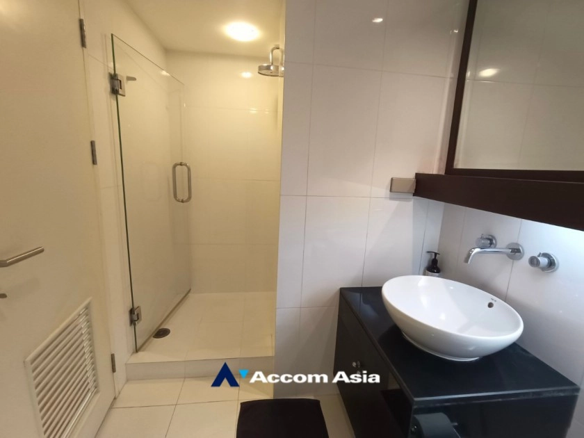 36  2 br Condominium For Rent in Ploenchit ,Bangkok BTS Chitlom at Urbana Langsuan AA23326