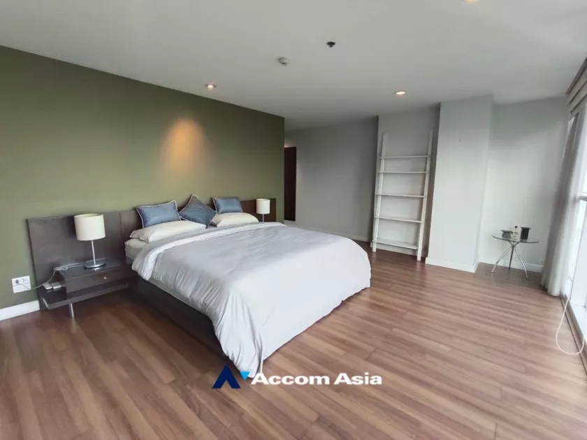 21  2 br Condominium For Rent in Ploenchit ,Bangkok BTS Chitlom at Urbana Langsuan AA23326