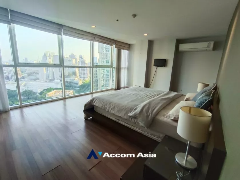22  2 br Condominium For Rent in Ploenchit ,Bangkok BTS Chitlom at Urbana Langsuan AA23326