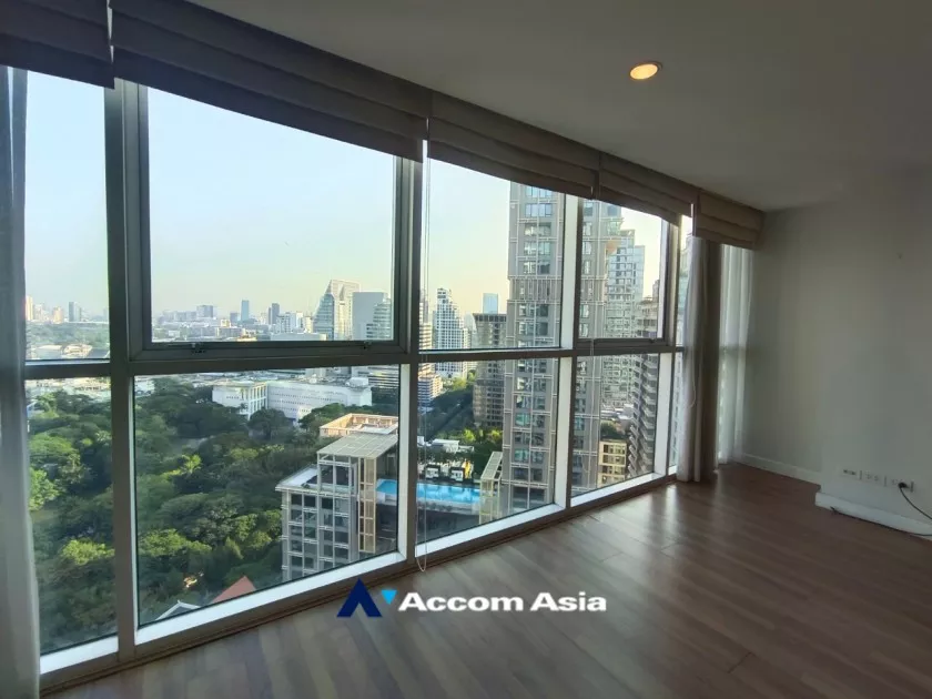 23  2 br Condominium For Rent in Ploenchit ,Bangkok BTS Chitlom at Urbana Langsuan AA23326