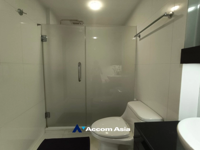 27  2 br Condominium For Rent in Ploenchit ,Bangkok BTS Chitlom at Urbana Langsuan AA23326