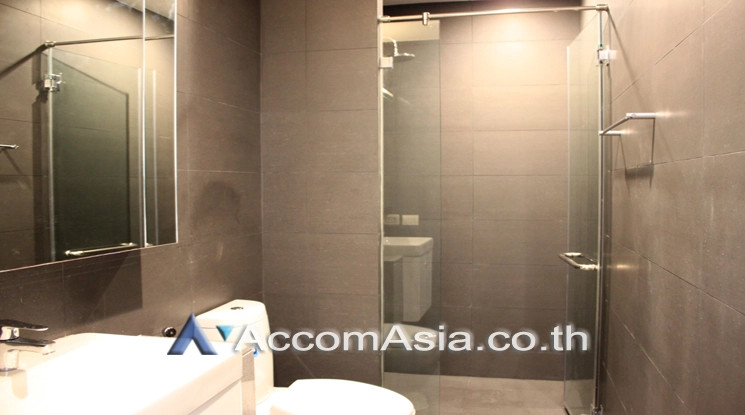8  2 br Condominium For Rent in Ploenchit ,Bangkok BTS Ploenchit at Noble Ploenchit AA23327
