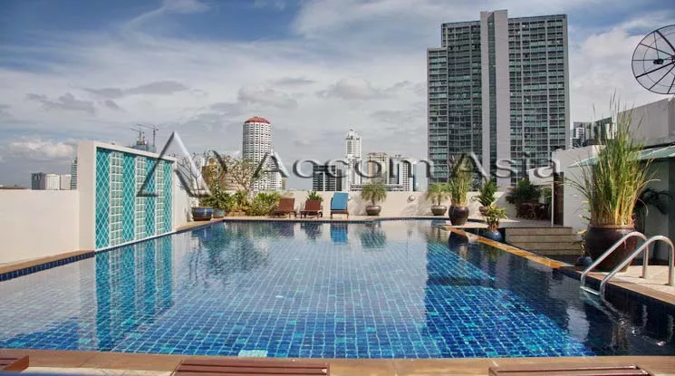 Pet friendly |  The Tropical Living Style Apartment  3 Bedroom for Rent BTS Thong Lo in Sukhumvit Bangkok