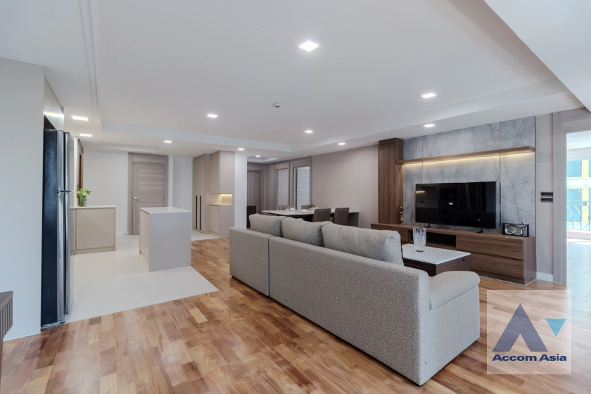  1  3 br Apartment For Rent in Sukhumvit ,Bangkok BTS Thong Lo at The Tropical Living Style AA23329