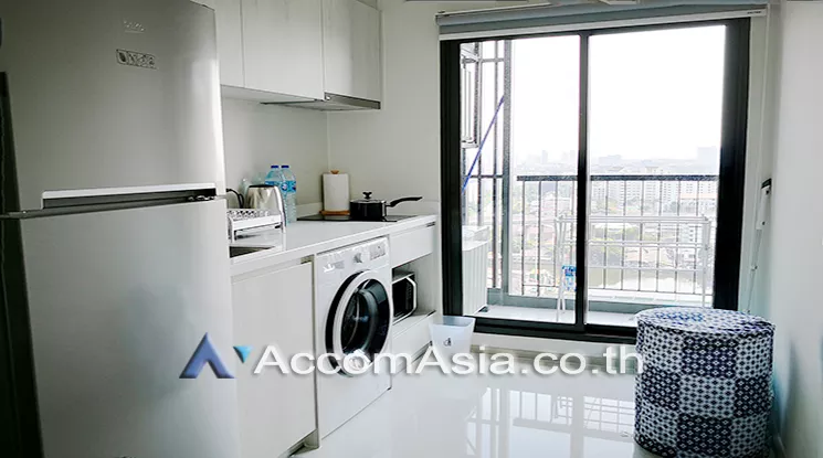 unit 2 Bedrooms  Condominium For Rent in Sukhumvit, Bangkok  near BTS Phra khanong (AA23332)