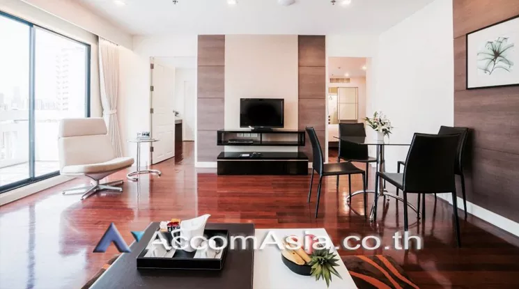  2 Bedrooms  Apartment For Rent in Sukhumvit, Bangkok  near BTS Nana (AA23339)