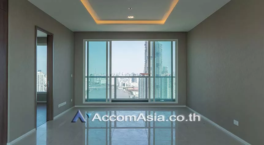  1  3 br Condominium For Sale in Charoenkrung ,Bangkok BTS Saphan Taksin at Menam Residences AA23343