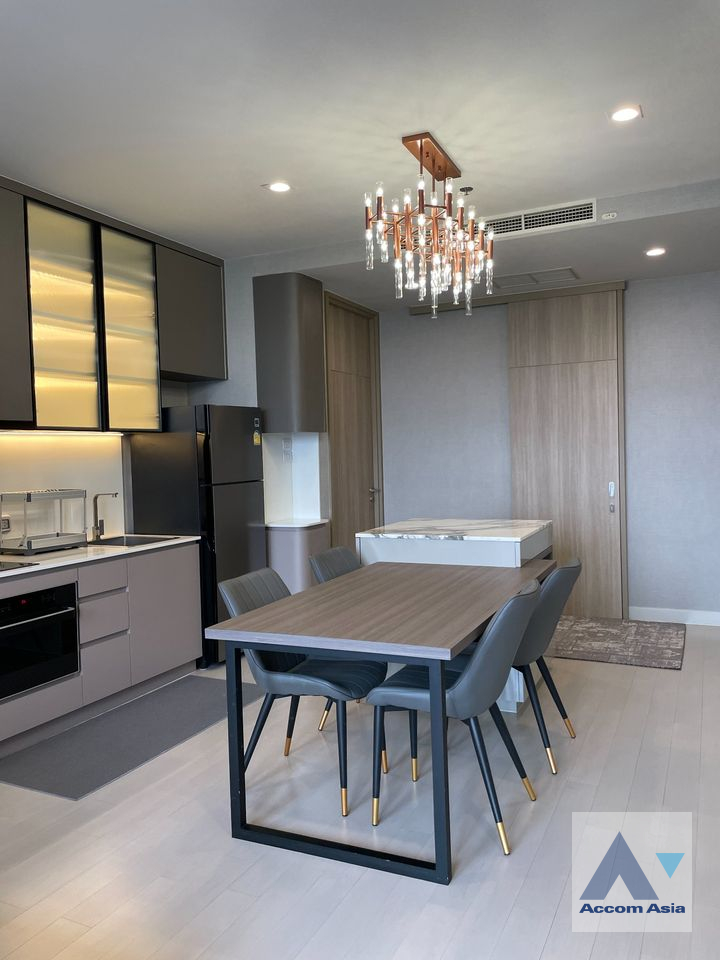 4  2 br Condominium for rent and sale in Ploenchit ,Bangkok BTS Ploenchit at Noble Ploenchit AA23384