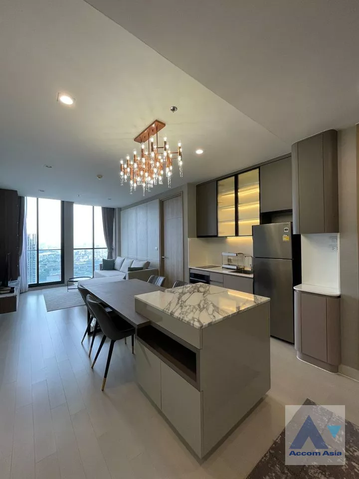  2 Bedrooms  Condominium For Rent & Sale in Ploenchit, Bangkok  near BTS Ploenchit (AA23384)