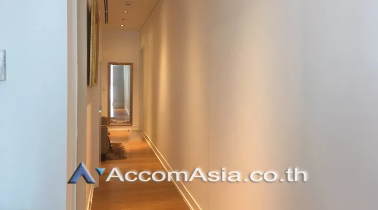 10  2 br Condominium For Rent in Silom ,Bangkok BTS Chong Nonsi at The Ritz Carlton Residences AA23390