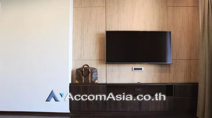 unit 1 Bedroom  Condominium For Rent & Sale in Sukhumvit, Bangkok  near BTS Phrom Phong (AA23447)