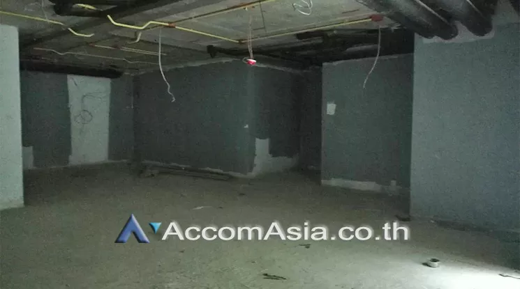  1  Retail / Showroom For Rent in Sukhumvit ,Bangkok BTS Asok AA23452