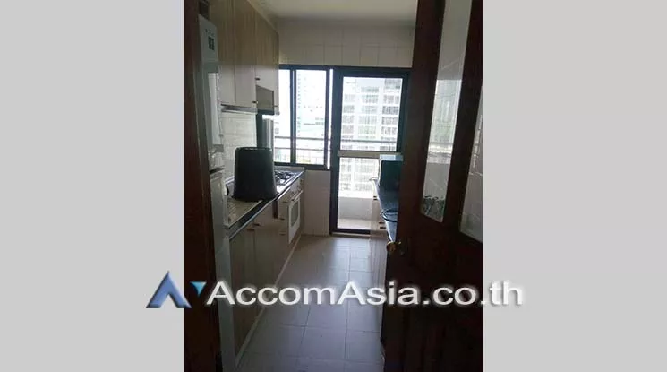  1  2 br Condominium For Sale in Sukhumvit ,Bangkok BTS Nana at Liberty Park 2 AA23474
