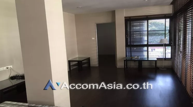 unit 2 Bedrooms  Apartment For Rent in Sukhumvit, Bangkok  near BTS Phrom Phong (AA23490)