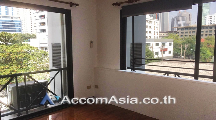 12  3 br Apartment For Rent in Sukhumvit ,Bangkok BTS Phrom Phong at Peaceful Residential Location 1000 Meters to BTS AA23500