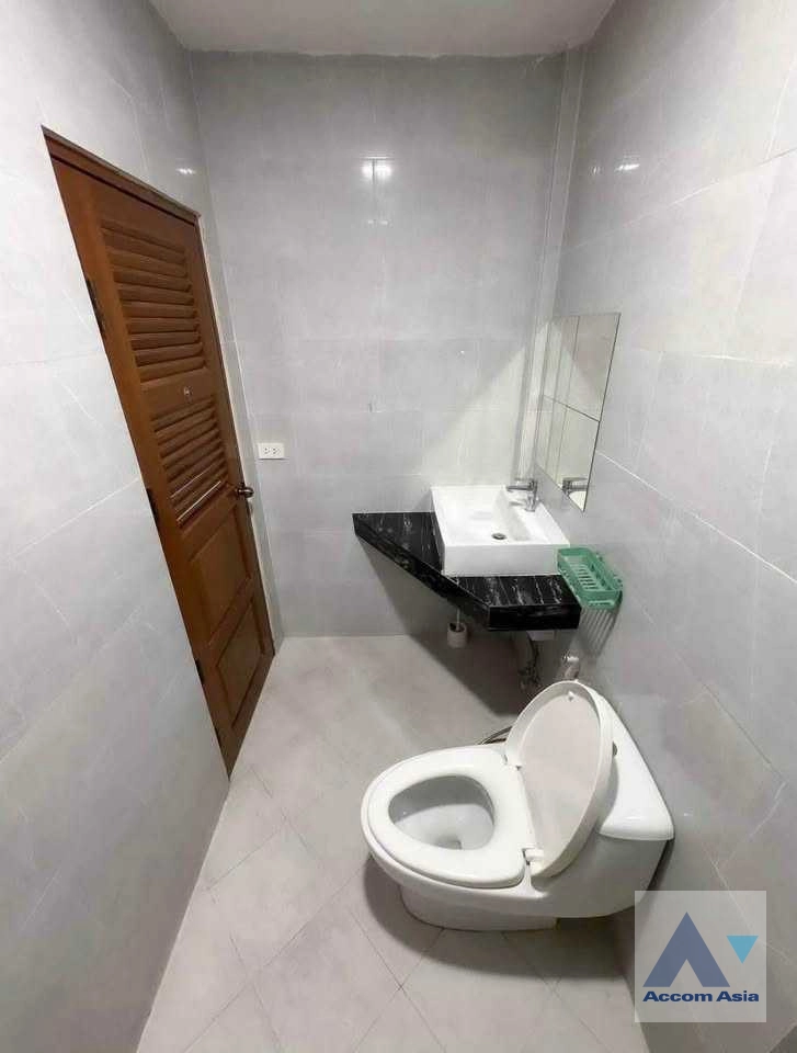 9  5 br Townhouse for rent and sale in Sukhumvit ,Bangkok BTS Thong Lo at Thonglo Classic Home AA23504