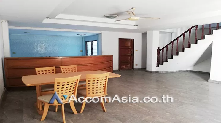  2  3 br Townhouse For Rent in Sukhumvit ,Bangkok BTS Thong Lo at Thonglo Classic Home AA23504