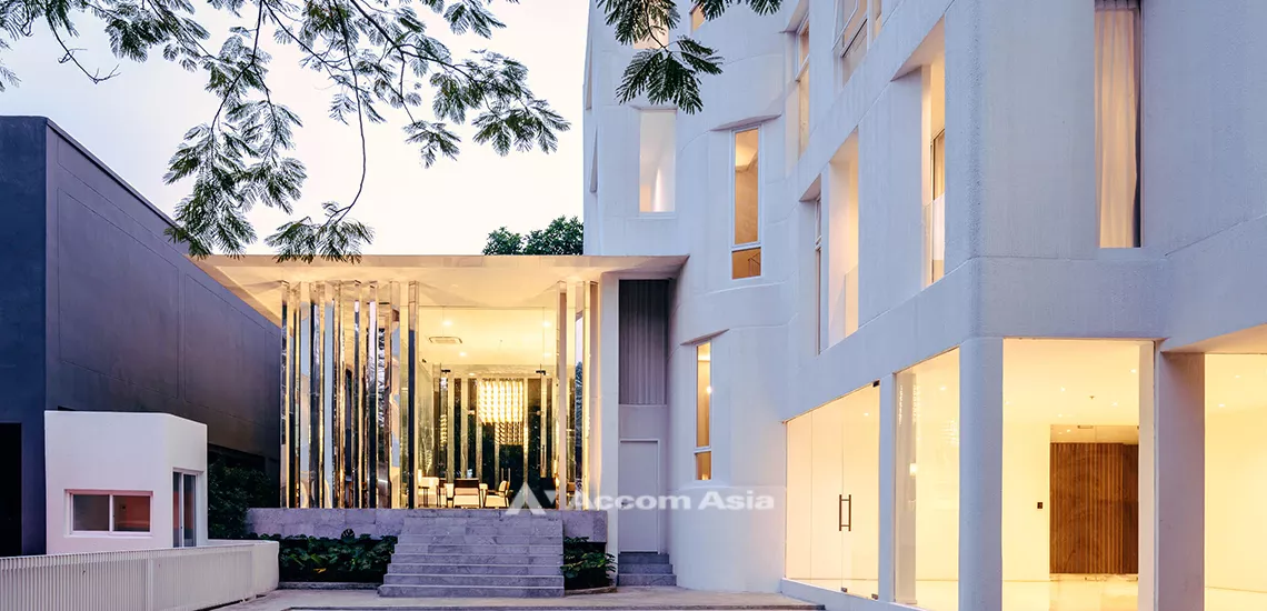 Duplex Condo |  1 Bedroom  Apartment For Rent in Sukhumvit, Bangkok  near BTS Thong Lo (AA23514)