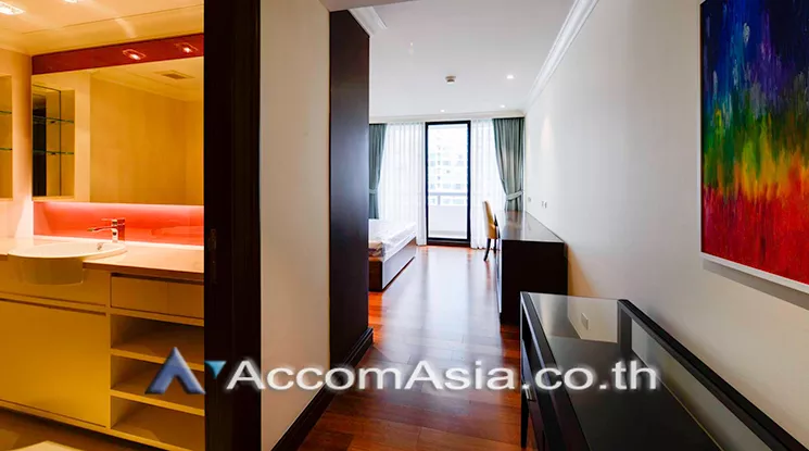 7  3 br Condominium For Rent in Ploenchit ,Bangkok BTS Chitlom at Somkid Gardens AA23522