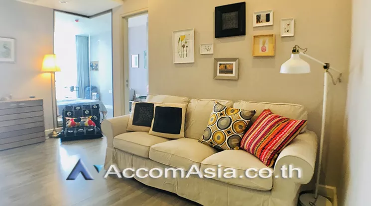  1  1 br Condominium For Rent in Silom ,Bangkok BTS Surasak at The Room Sathorn Pan Road AA23547