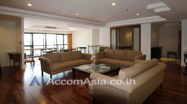 unit 3 Bedrooms  Apartment For Rent in Sukhumvit, Bangkok  near BTS Thong Lo (AA23561)